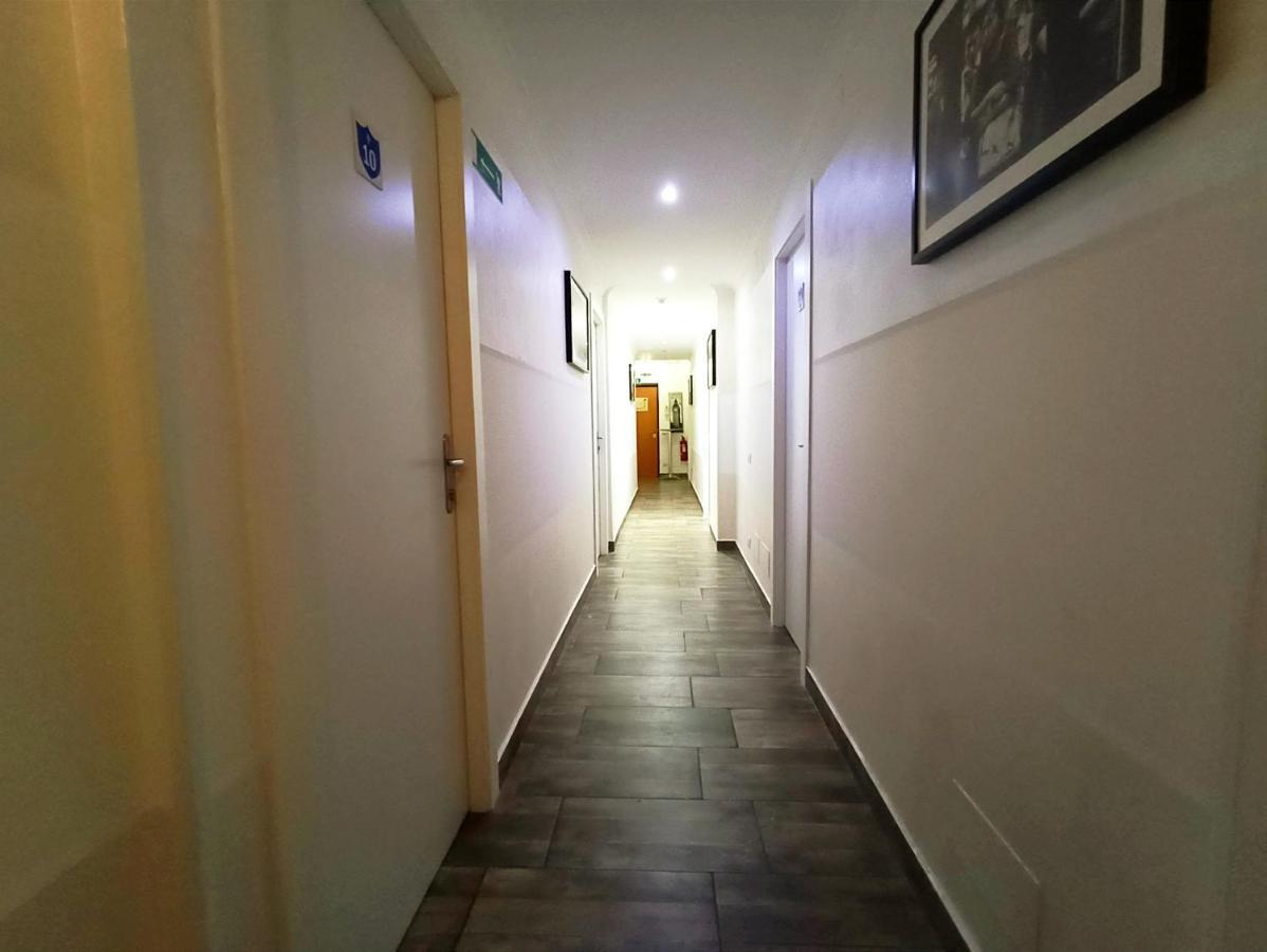 רומא Tiburtina Hotel Holiday מראה חיצוני תמונה